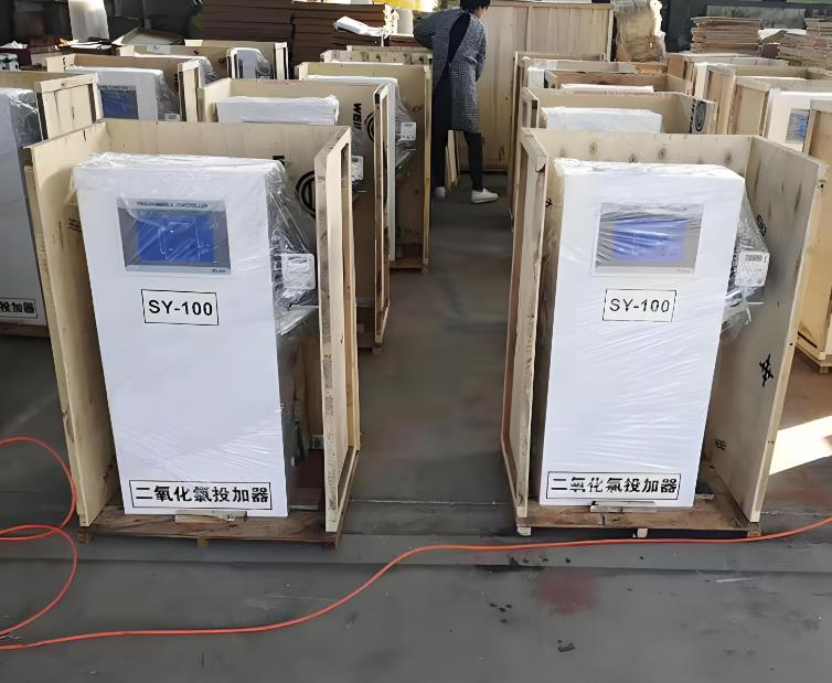 群英乡二氧化氯投加器